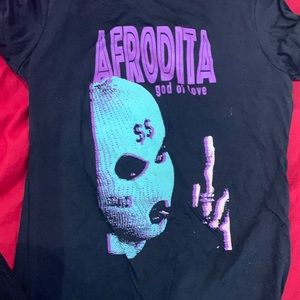 cute black and purple middle finger girl🖤💜